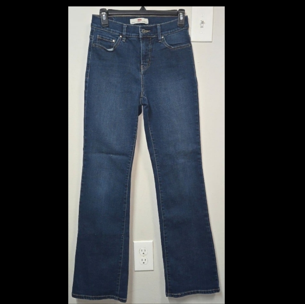 Levi's Perfectly Slimming Bootcut Classic Dark Blue Wash Women's Jeans Size 4